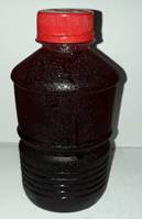 Botella de plástico sobre una mesa

Descripción generada automáticamente con confianza media